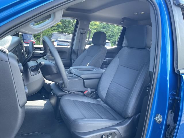 Certified 2022 Chevrolet Silverado 1500 Custom Trail Boss w/ LPO, Dark Essentials Package AWD/4WD image 18