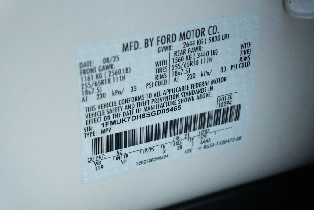 Used 2025 Ford Explorer Active w/ Active Comfort Package RWD image 35