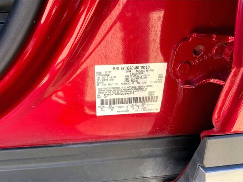 Used 2022 Ford Explorer XLT w/ Equipment Group 202A image 35