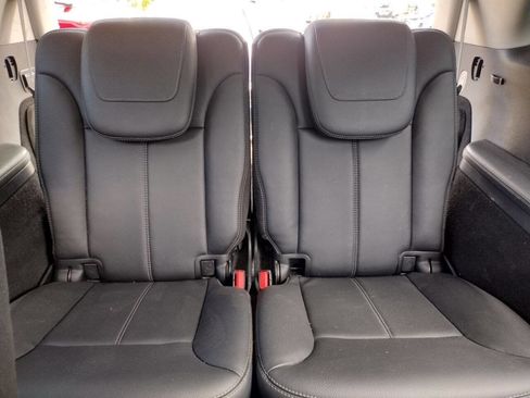 Used 2011 Mercedes-Benz GL 450 4MATIC image 40