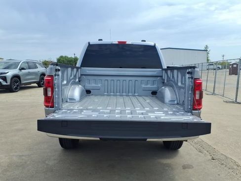 Used 2023 Ford F150 XLT RWD image 8
