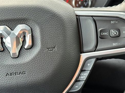 Used 2022 RAM 1500 Big Horn image 38