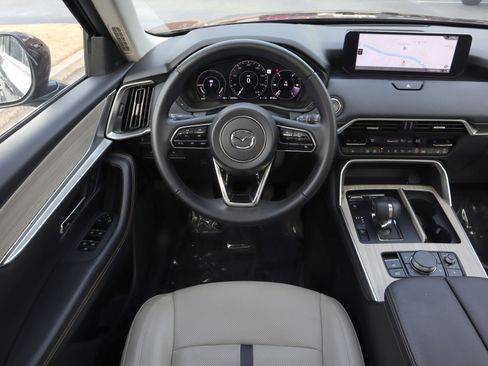 Certified 2024 MAZDA CX-90 Plug-In Hybrid w/ Premium Plus image 31