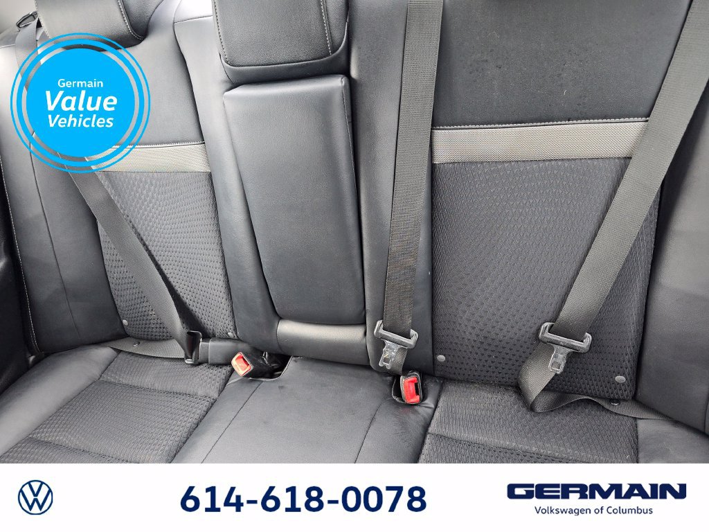Used 2012 Toyota Camry SE FWD image 17