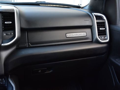 Used 2022 RAM 1500 Big Horn AWD/4WD image 30