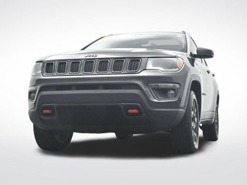 Used 2019 Jeep Compass Trailhawk w/ Leather Interior Group AWD/4WD image 37