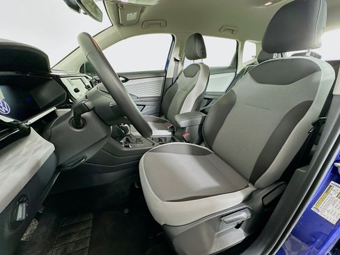 Used 2024 Volkswagen Taos S image 13