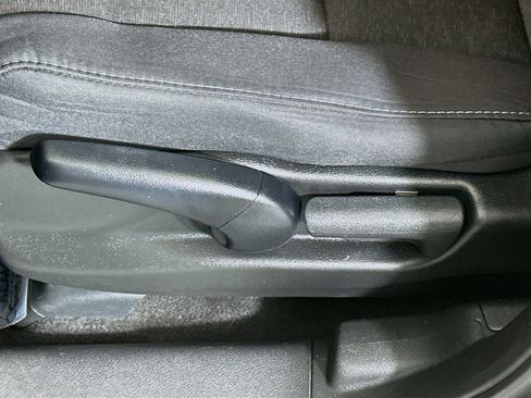 Used 2021 Honda Passport Sport image 13