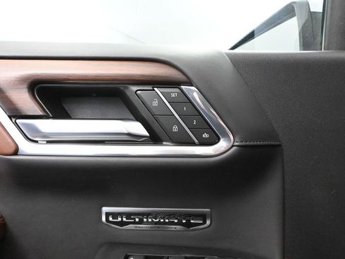 Used 2024 GMC Sierra 1500 Denali Ultimate image 25