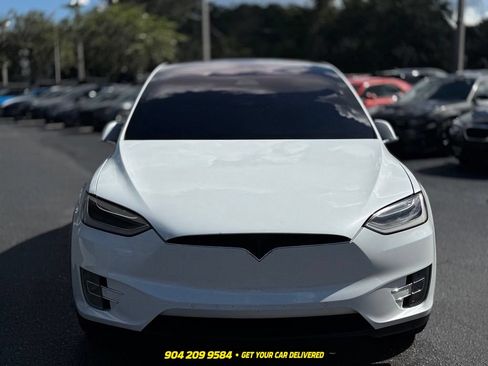 Used 2017 Tesla Model X 75D AWD/4WD image 11