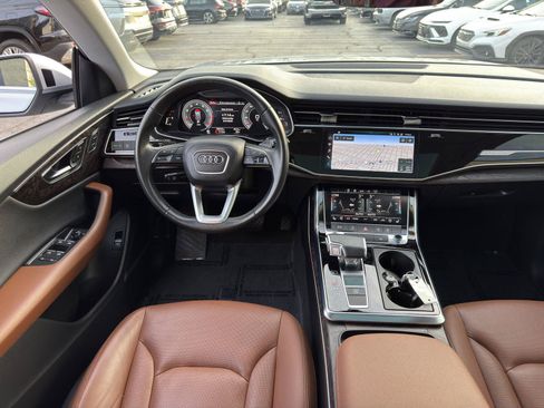 Used 2022 Audi Q8 Premium Plus AWD/4WD image 40