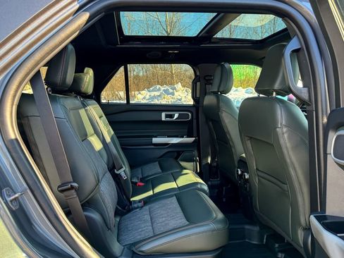 Certified 2022 Ford Explorer Timberline image 15