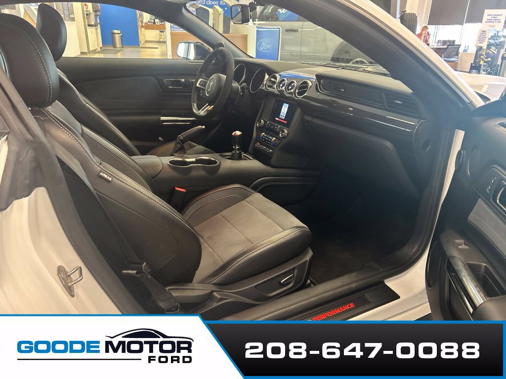 Used 2019 Ford Mustang Shelby GT350 w/ Technology Package RWD image 6