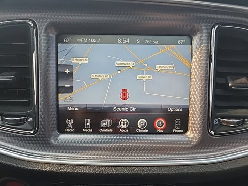 Used 2016 Dodge Challenger SRT Hellcat RWD image 22