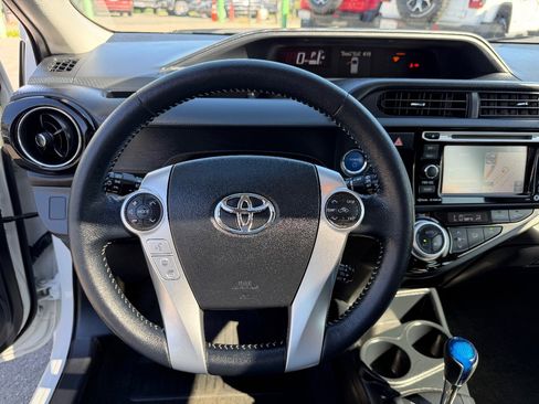Used 2016 Toyota Prius C Four image 17