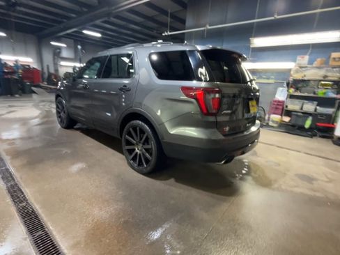 Used 2016 Ford Explorer Sport w/ Equipment Group 401A image 3