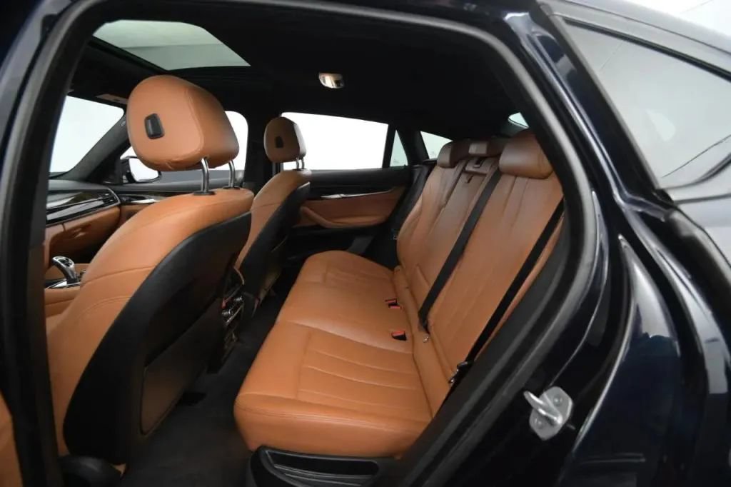 Used 2019 BMW X6 xDrive35i w/ M Sport Package AWD/4WD image 49