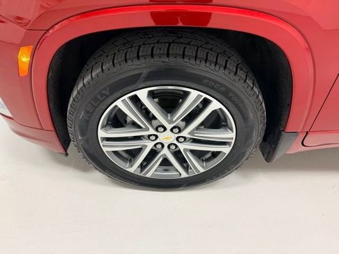 Certified 2023 Chevrolet Traverse High Country image 21