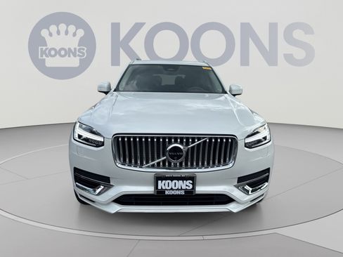 Certified 2024 Volvo XC90 T8 Plus w/ Protection Package Premier AWD/4WD image 11