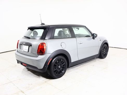 Used 2020 MINI Cooper 2-Door Hardtop w/ Storage Package image 16