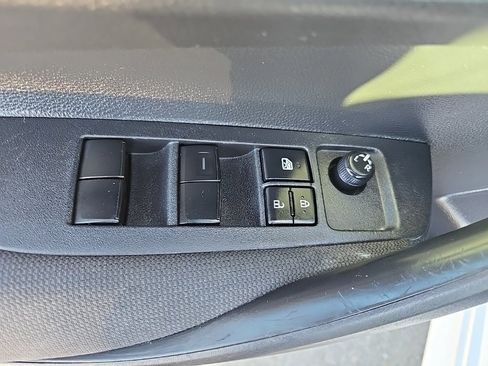 Used 2023 Toyota Corolla LE image 21