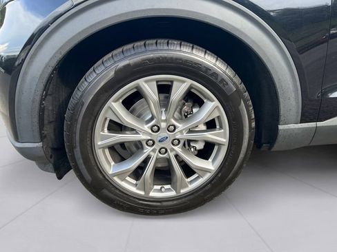 Used 2021 Ford Explorer Limited w/ Equipment Group 301A RWD image 9
