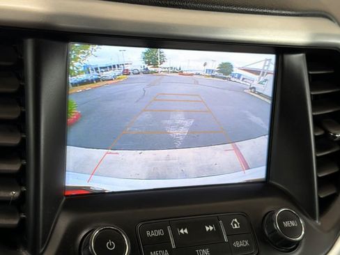 Used 2019 GMC Acadia SLT AWD/4WD image 23