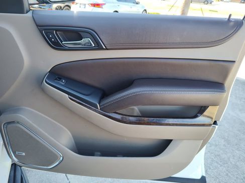 Used 2016 Chevrolet Tahoe LT image 26