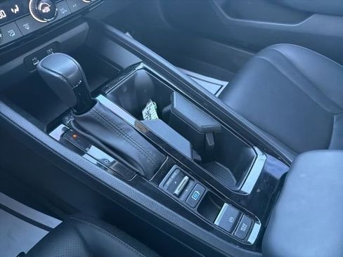 Used 2024 Honda Accord EX-L image 28