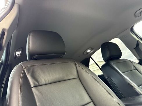 Used 2019 Chevrolet Equinox Premier image 20