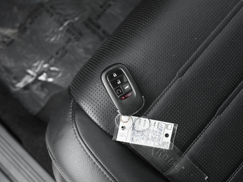 Used 2024 Honda CR-V EX-L image 44