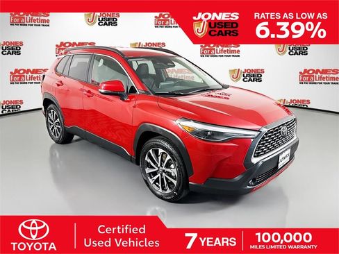Certified 2024 Toyota Corolla Cross XLE AWD/4WD image 1
