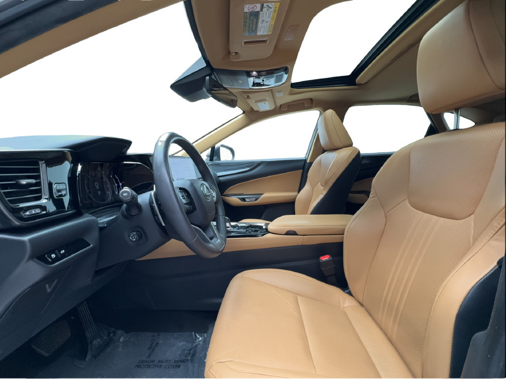 Used 2025 Lexus NX 250 FWD w/ Towing Package (2000 Lbs) image 21