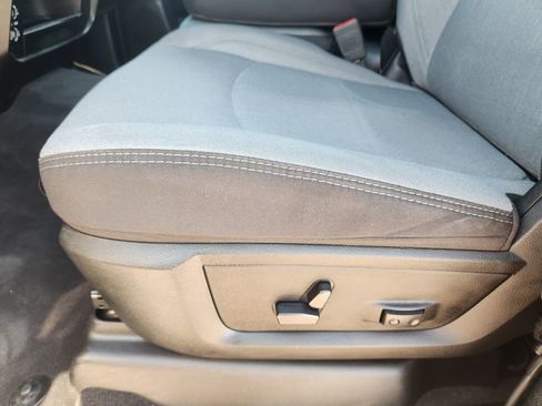 Used 2024 RAM 2500 Big Horn image 27