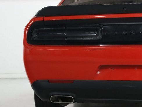Used 2023 Dodge Challenger SXT w/ Blacktop Package image 40