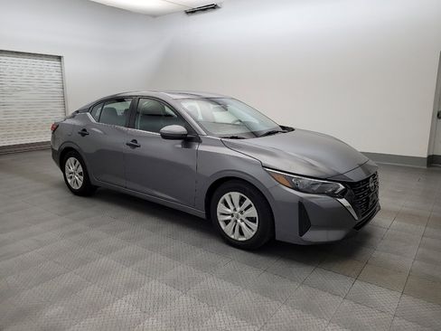 Used 2024 Nissan Sentra S FWD image 11