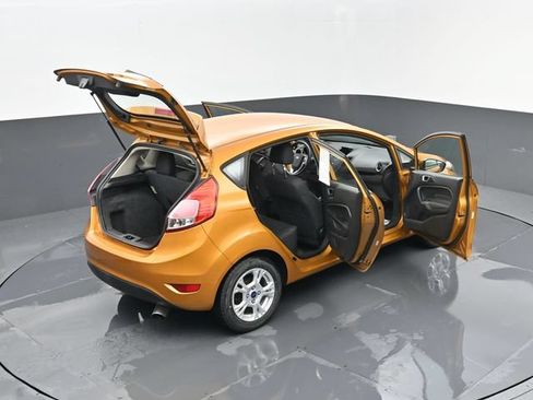 Used 2016 Ford Fiesta SE FWD image 24