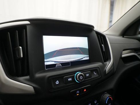 Used 2023 GMC Terrain SLE w/ Driver Convenience Package image 20