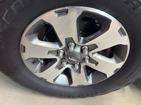 Used 2004 Ford F150 FX4 AWD/4WD image 32
