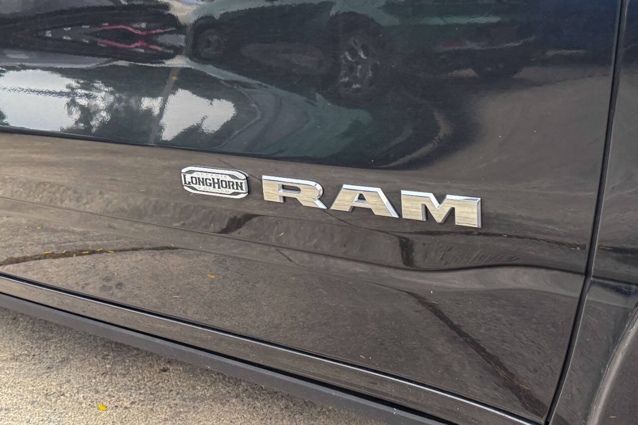 Used 2019 RAM 1500 Limited AWD/4WD image 10
