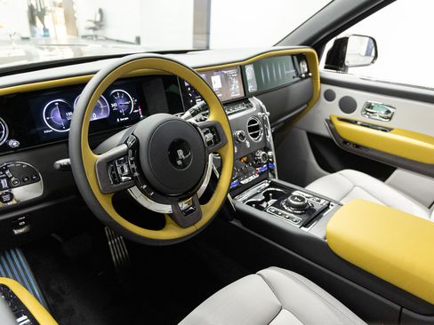 New 2026 Rolls-Royce Cullinan image 29