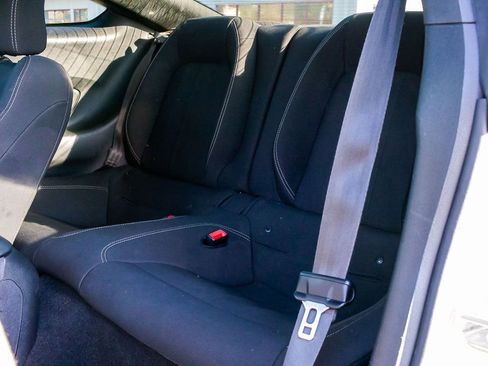 Used 2020 Ford Mustang Coupe image 14