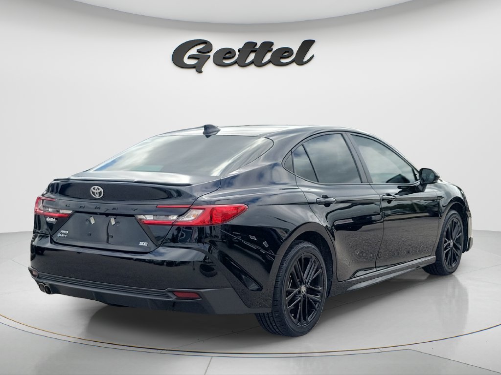 Certified 2025 Toyota Camry SE w/ Convenience Package AWD/4WD image 5