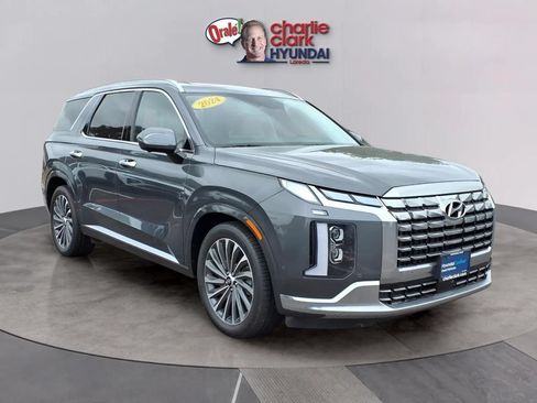 Used 2024 Hyundai Palisade Calligraphy FWD image 7