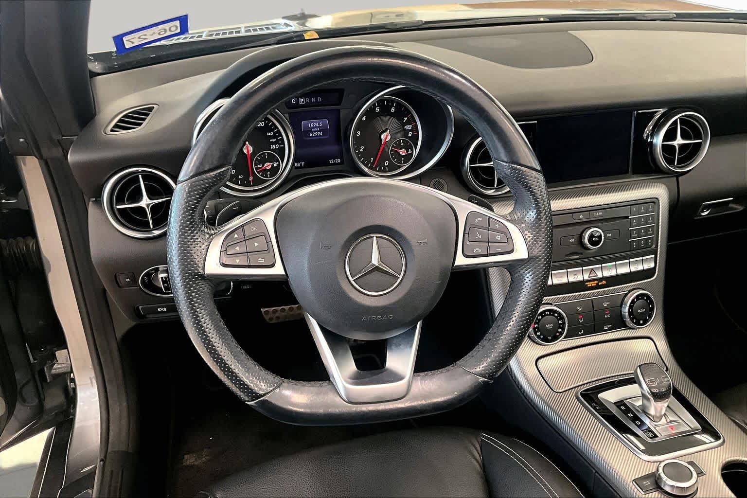 Used 2017 Mercedes-Benz SLC 300 image 15