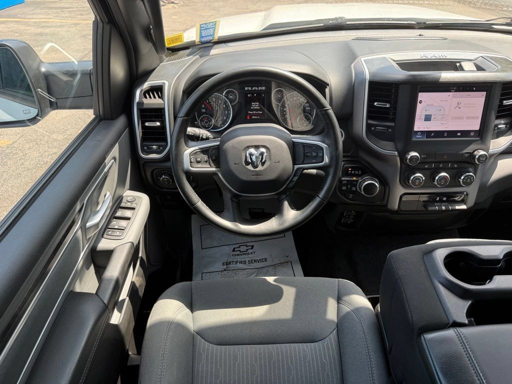 Used 2023 RAM 1500 Big Horn AWD/4WD image 9