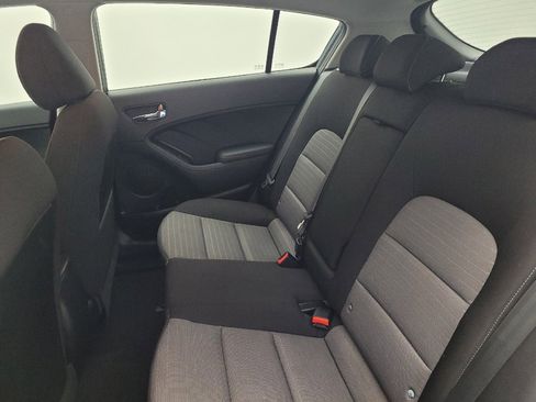 Used 2016 Kia Forte LX image 18