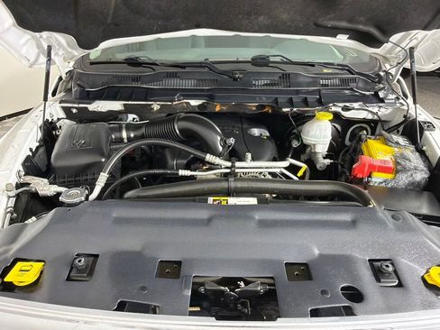 Used 2019 RAM 1500 Classic SLT AWD/4WD image 26