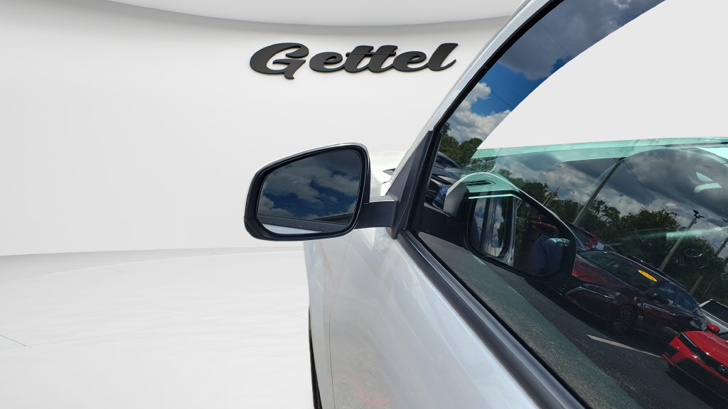Used 2024 Toyota Tacoma SR5 RWD image 29