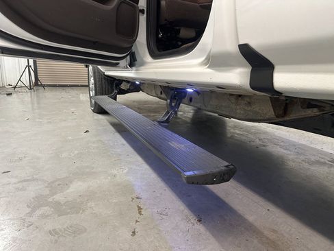 Used 2017 Chevrolet Silverado 2500 High Country w/ Duramax Plus Package image 21